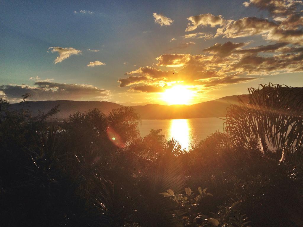 Sunset Backpackers * Florianopolis