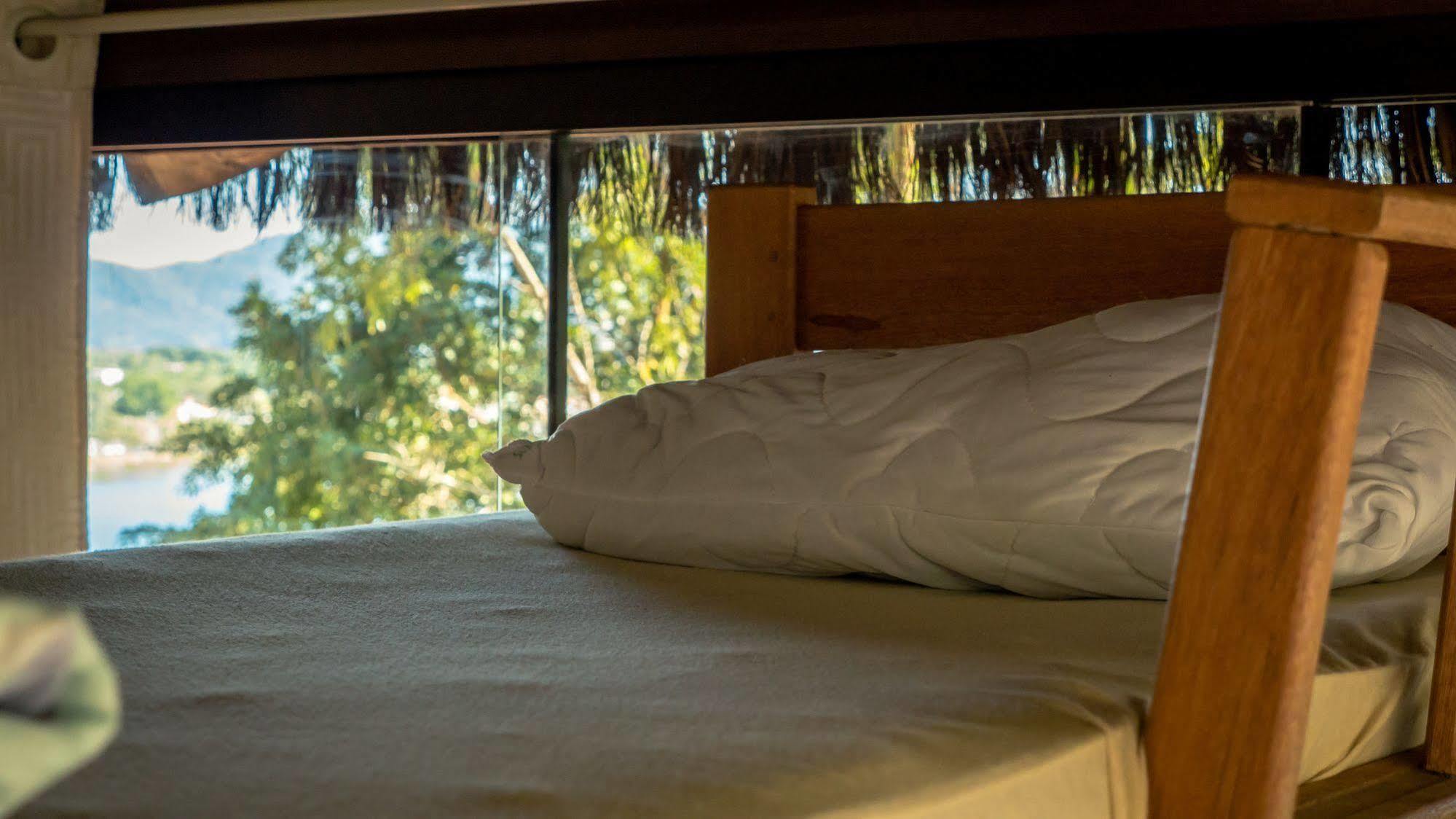 Sunset Backpackers Florianopolis