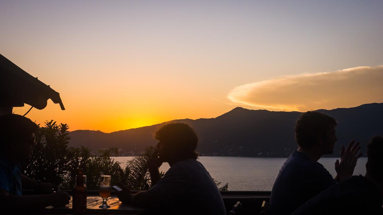Sunset Backpackers Hostel